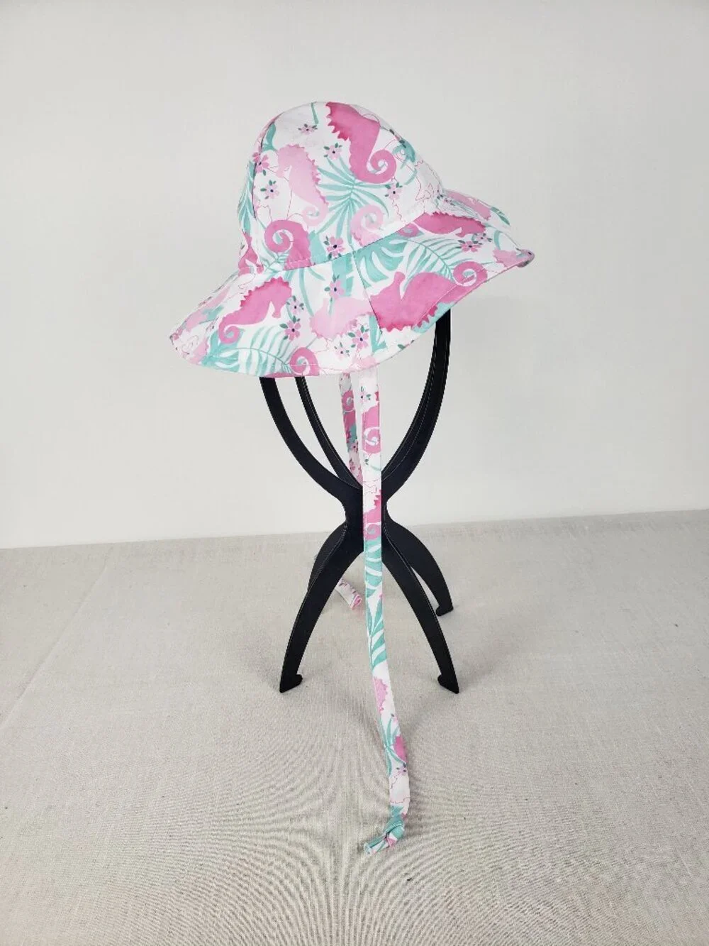 Flap Happy Sun Hat Pink Green Seahorse Print Bucket Hat Bonnet Size Small 3-6 Mo